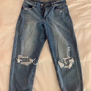 American eagle mom jeans size 6